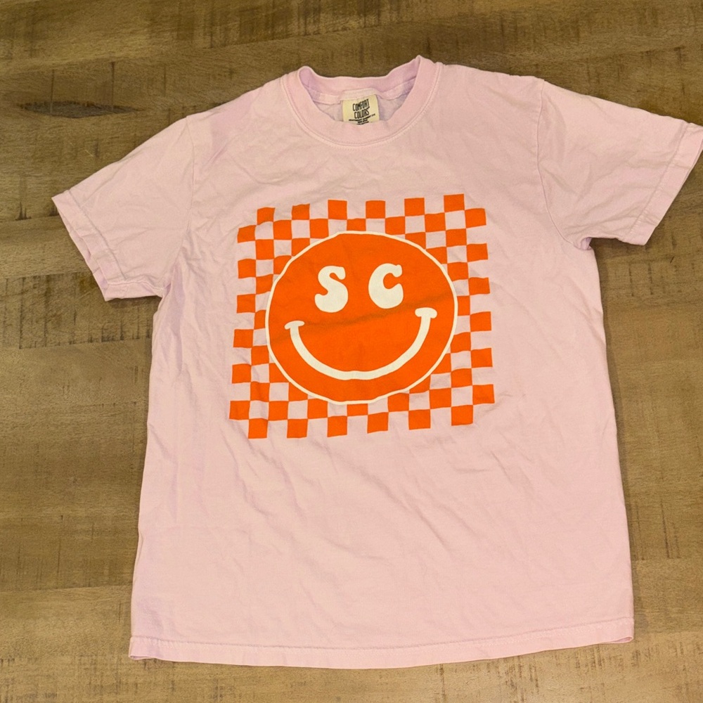South Carolina Gamecocks Pink & Orange Smiley Face Tee Shirt Small 100% Cotton